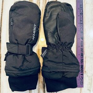 Seirus Boys Girls Kids Youth Mittens Black Waterproof Breathable Warm